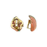 DAVID WEBB SET OF CORAL, EMERALD AND DIAMOND JEWELRY - Foto 6