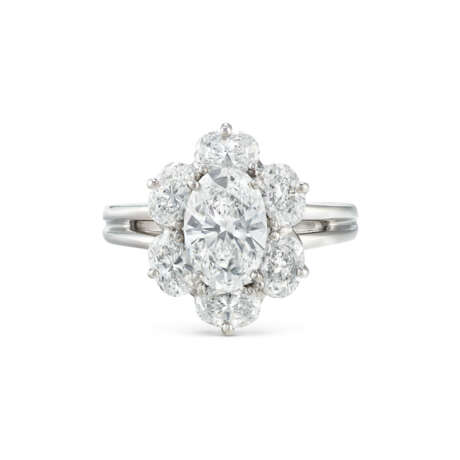 OSCAR HEYMAN & BROTHERS DIAMOND RING - photo 4