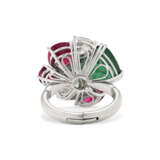 SUITE OF RUBY, EMERALD AND DIAMOND JEWELRY - photo 9
