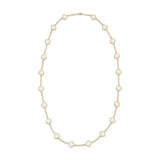 VAN CLEEF & ARPELS AGATE 'VINTAGE ALHAMBRA' LONG NECKLACE - фото 1