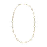 VAN CLEEF & ARPELS AGATE 'VINTAGE ALHAMBRA' LONG NECKLACE - фото 3
