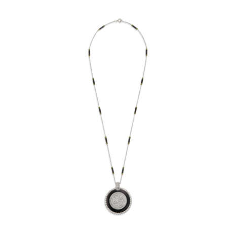 CARTIER ART DECO DIAMOND AND ONYX PENDANT-WATCH - photo 3