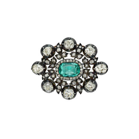 ANTIQUE EMERALD AND DIAMOND BROOCH - Foto 1