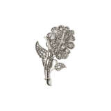 ANTIQUE DIAMOND EN TREMBLANT FLOWER BROOCH - Foto 3