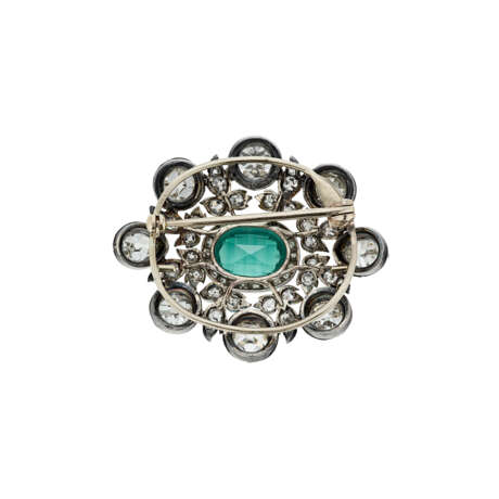 ANTIQUE EMERALD AND DIAMOND BROOCH - Foto 4