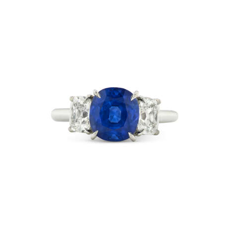 SAPPHIRE AND DIAMOND RING - Foto 7