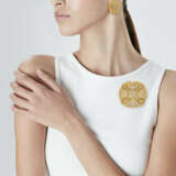 SET OF DIAMOND AND GOLD JEWELRY - Foto 2