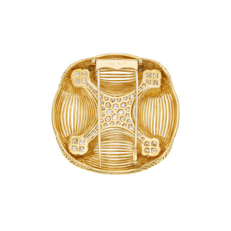 SET OF DIAMOND AND GOLD JEWELRY - Foto 4