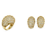 VERDURA SET OF ROCK CRYSTAL AND GOLD 'CAGED' JEWELRY - photo 1
