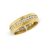 ANDREW CLUNN DIAMOND CUFF BRACELET AND UNSIGNED DIAMOND EARRINGS - photo 3