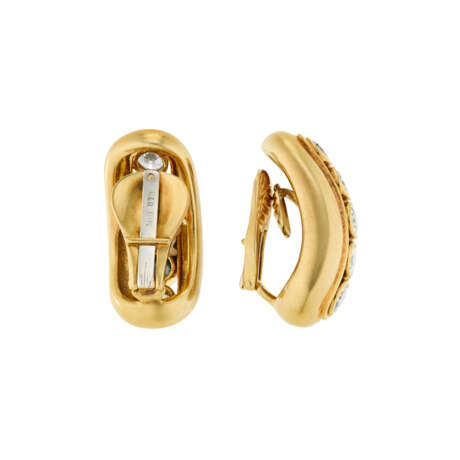 ANDREW CLUNN DIAMOND CUFF BRACELET AND UNSIGNED DIAMOND EARRINGS - photo 6