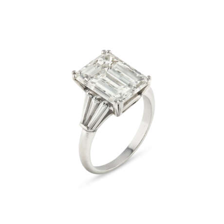 DIAMOND RING - photo 1