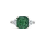 EMERALD AND DIAMOND RING - Foto 4