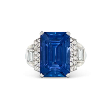 SAPPHIRE AND DIAMOND RING - photo 6
