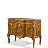 COMMODE D'ÉPOQUE TRANSITION - photo 4