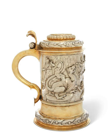 TANKARD ALLEMAND EN ARGENT ET VERMEIL - photo 3