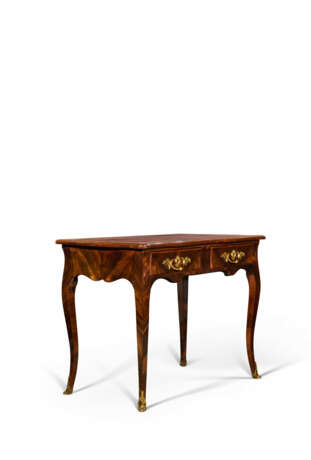 BUREAU PLAT D’ÉPOQUE LOUIS XV - photo 4