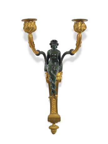 SUITE DE QUATRE APPLIQUES D'ÉPOQUE NÉOCLASSIQUE - photo 3