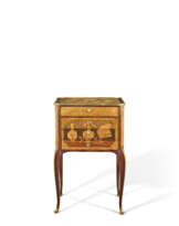 TABLE À ÉCRIRE D’ÉPOQUE TRANSITION