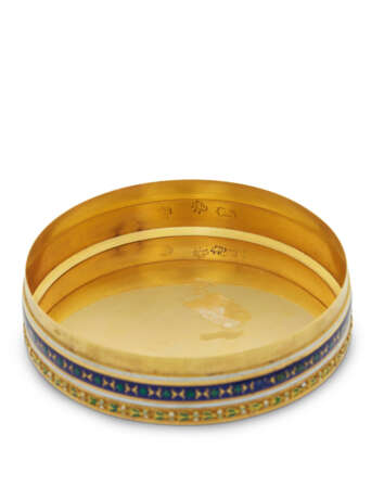 BONBONNIÈRE EN OR ET ÉMAIL D’ÉPOQUE LOUIS XVI - photo 3