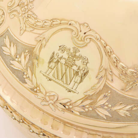 ÉCUELLE, SON COUVERCLE, SON PRÉSENTOIR ET COUVERTS EN VERMEIL D'ÉPOQUE LOUIS XVI DANS SON ÉCRIN D'ORIGINE - photo 4