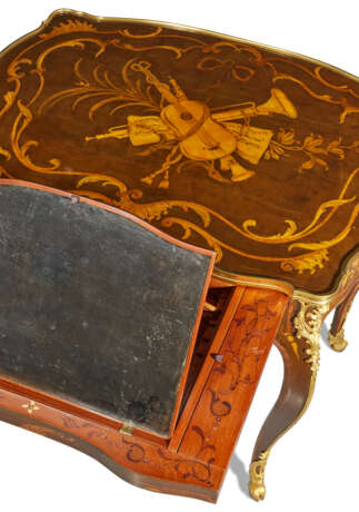 TABLE À MUSIQUE D'ÉPOQUE ROCOCO - Foto 8