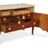 COMMODE DE STYLE TRANSITION - фото 7