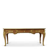 BUREAU PLAT DE STYLE LOUIS XV - photo 11
