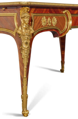 BUREAU PLAT DE STYLE LOUIS XV - photo 13