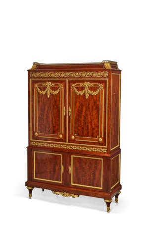 ARMOIRE D'ÉPOQUE NAPOLÉON III - photo 4