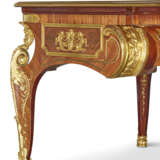 BUREAU PLAT DE STYLE RÉGENCE - photo 10