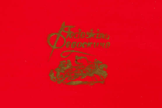 A PAPIER-MACHÉ AND LACQUER BOX SHOWING COCKFIGHTING - фото 2