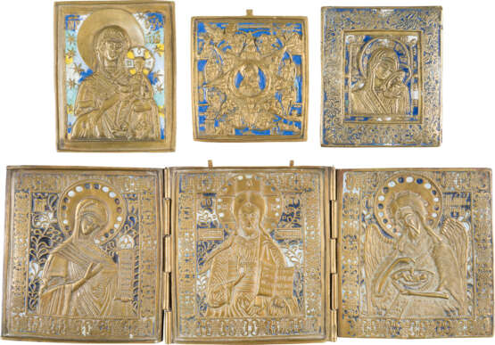 A COLLECTION OF FOUR BRASS ICONS INCLUDING IMAGES OF THE MOTHER OF GOD AND A TRIPTYCH - photo 1