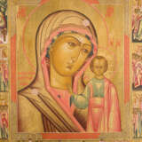 A FINE, LARGE AND VERY RARE ICON SHOWING THE KAZANSKAYA MOTHER OF GOD WITHIN A SURROUND - фото 2