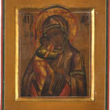 TWO SMALL ICONS SHOWING PORTRAITS OF THE MOTHER OF GOD - photo 3