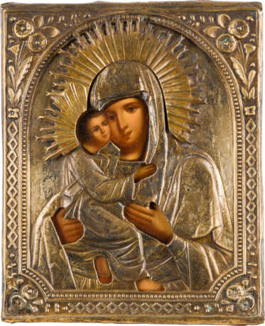 A SMALL ICON SHOWING THE VLADIMIRSKAYA MOTHER OF GOD WITH OKLAD - photo 1