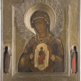 A RARE ICON SHOWING THE MOTHER OF GOD 'THE HELPER IN CHILDBIRTH' WITH RIZA - photo 2