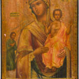 A MONUMENTAL AND FINE ICON SHOWING THE MOTHER OF GOD 'OF UNEXPECTED JOY' - photo 1