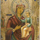 A MONUMENTAL ICON SHOWING THE MOTHER OF GOD OF CHERNIGOV - photo 1