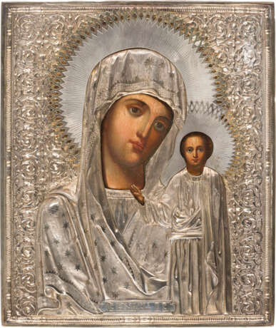 IKONE MIT DER GOTTESMUTTER VON KASAN (KASANSKAJA) MIT SILBER-OKLAD - Foto 1