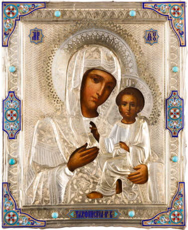 KLEINE IKONE MIT DER GOTTESMUTTER VON TICHWIN (TICHWINSKAJA) MIT VERMEIL- UND CLOISONNÉ-EMAIL-OKLAD - Foto 1