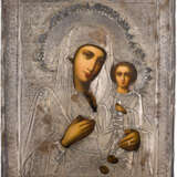 TWO SMALL ICONS WITH SILVER OKLAD: CHRIST PANTOKRATOR AND THE SMOLENSKAYA MOTHER OF GOD - фото 2