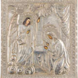 A SMALL ICON SHOWING THE ANNUNCIATION WITH OKLAD - фото 1