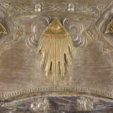 A MONUMENTAL ICON SHOWING THE MANDYLION WITH A SILVER AND METAL OKLAD - photo 3