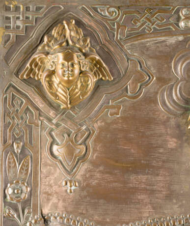 A MONUMENTAL ICON SHOWING THE MANDYLION WITH A SILVER AND METAL OKLAD - photo 4