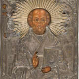 A SMALL ICON SHOWING ST. NICHOLAS OF MYRA WITH OKLAD - photo 1