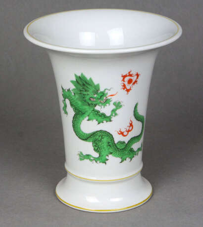 Meissen Trichtervase *Mingdrache* - photo 1