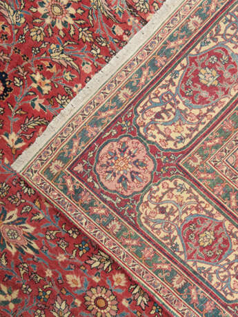A TABRIZ CARPET - Foto 2