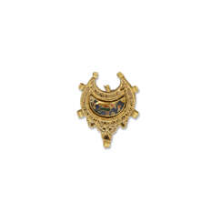 A FATIMID ENAMELLED GOLD PENDANT