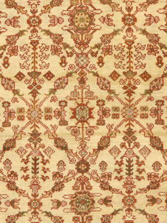 A ZIEGLER RUG - фото 3